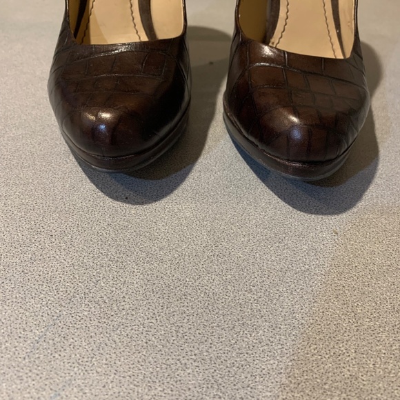 Nine West Brown Croc Print Leather Platform Pumps sz 8.5 M - Picture 3 of 7